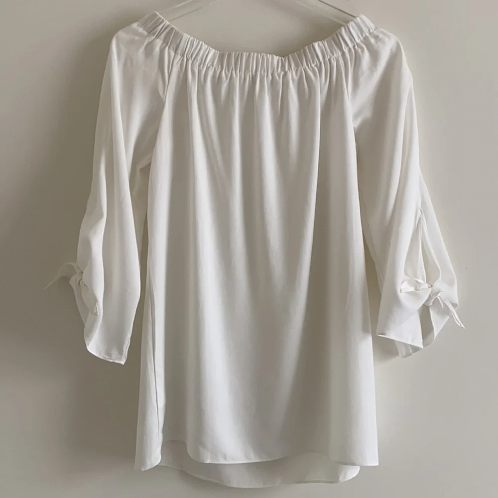 *NWOT* Mustard Seed 3/4 Sleeve Off-Shoulder Blouse - Picture 2 of 15